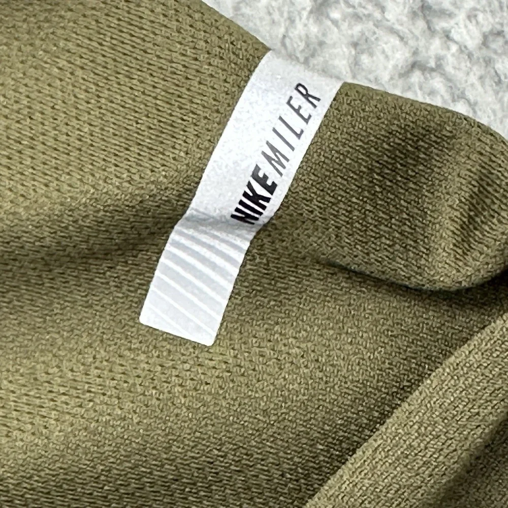 Nike Running 519700-321 Mens XL Nike Miler Dri-Fit L/S Green CrewNeck Shirt